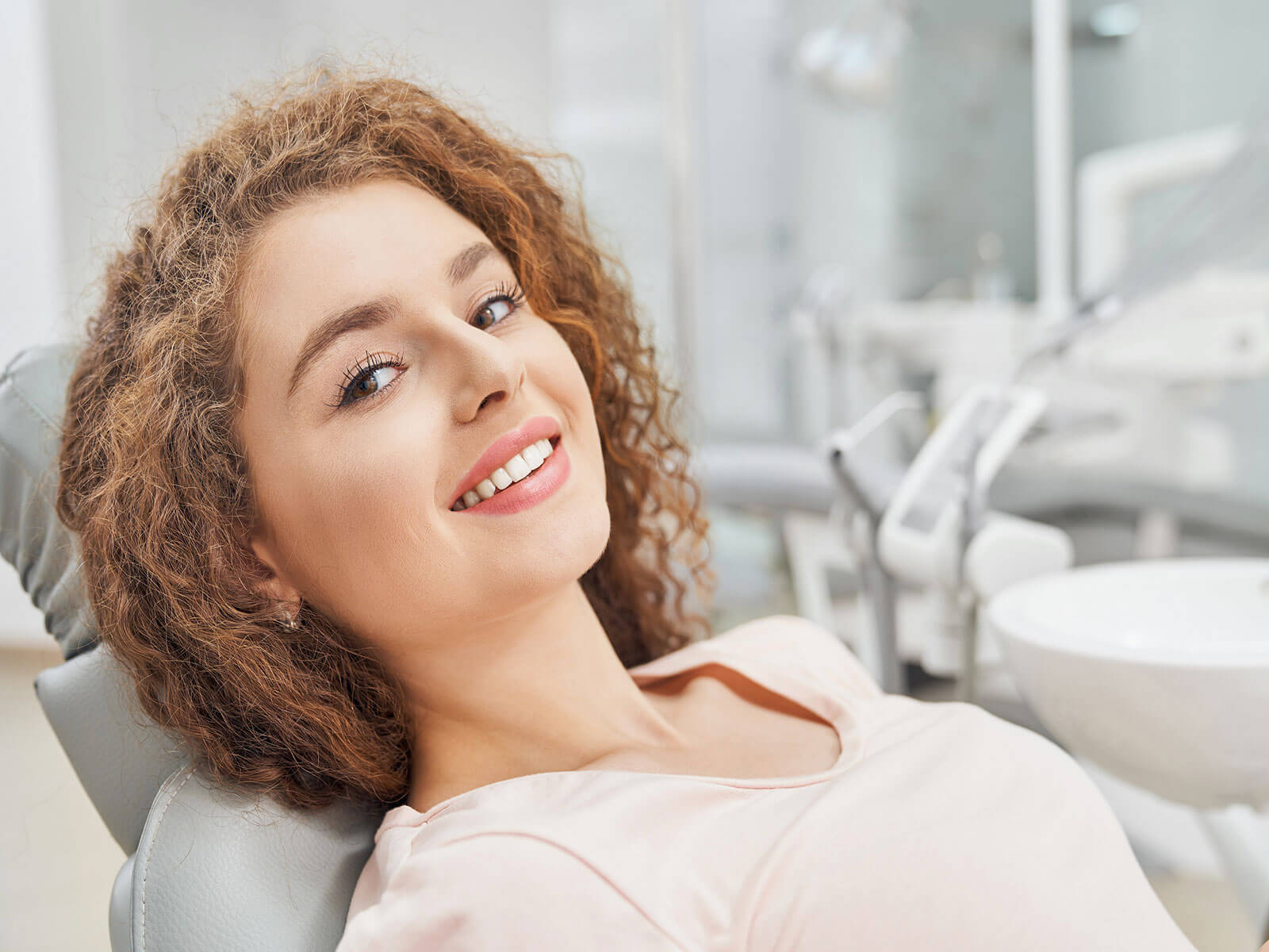 5 Benefits Of A Beautiful And Confident Smile